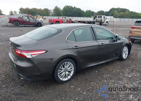 2018 Toyota Camry Xle из США, поврежденный, VIN 4T1B11HK3JU021481